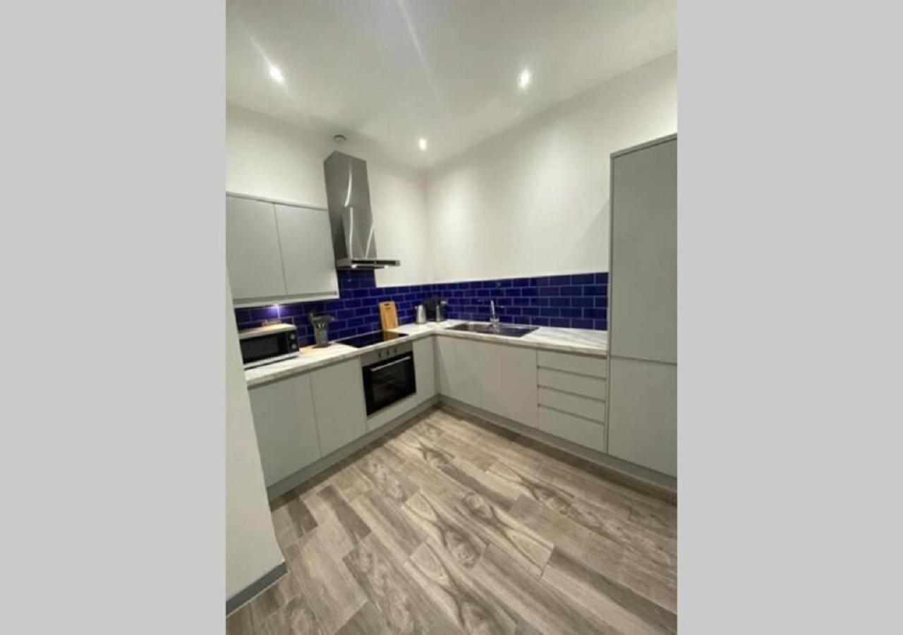 Doncaster City Centre Deluxe Whole Apartment Sleeps 4 D19 Exterior photo